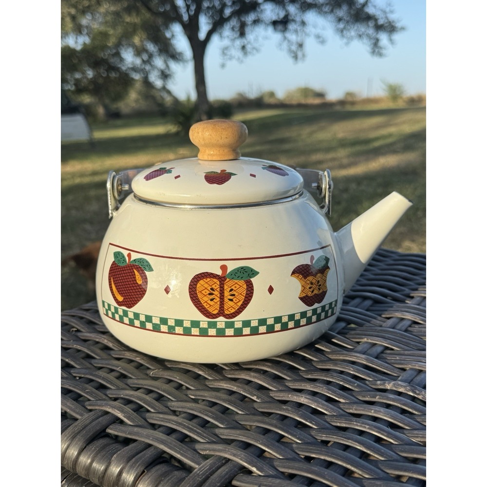 Tabletops Unlimited "A Is For Apple" Enamel Teapot Wood Knob 7" Thailand